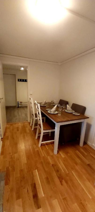 Aurora Rooms In Shared Apartment Nr2 We Are Doing Privet Northen Lights Trips, Reindeer Trip And Fjord Sommaroy Trip Tromsø Extérieur photo