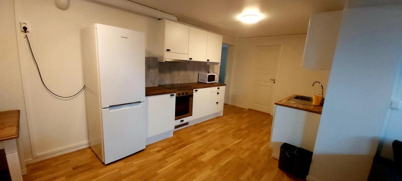 Aurora Rooms In Shared Apartment Nr2 We Are Doing Privet Northen Lights Trips, Reindeer Trip And Fjord Sommaroy Trip Tromsø Extérieur photo
